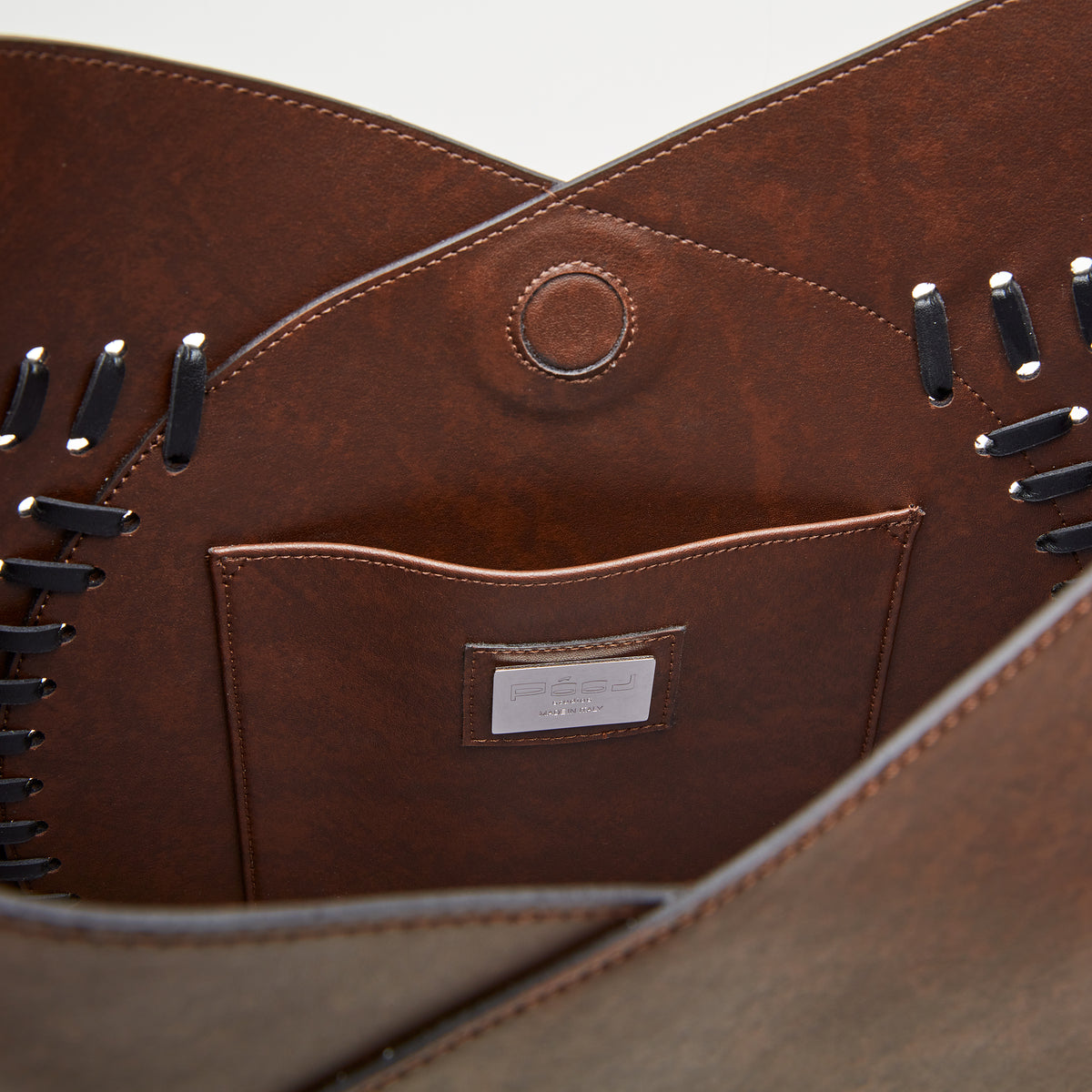 The Musa handbag detail